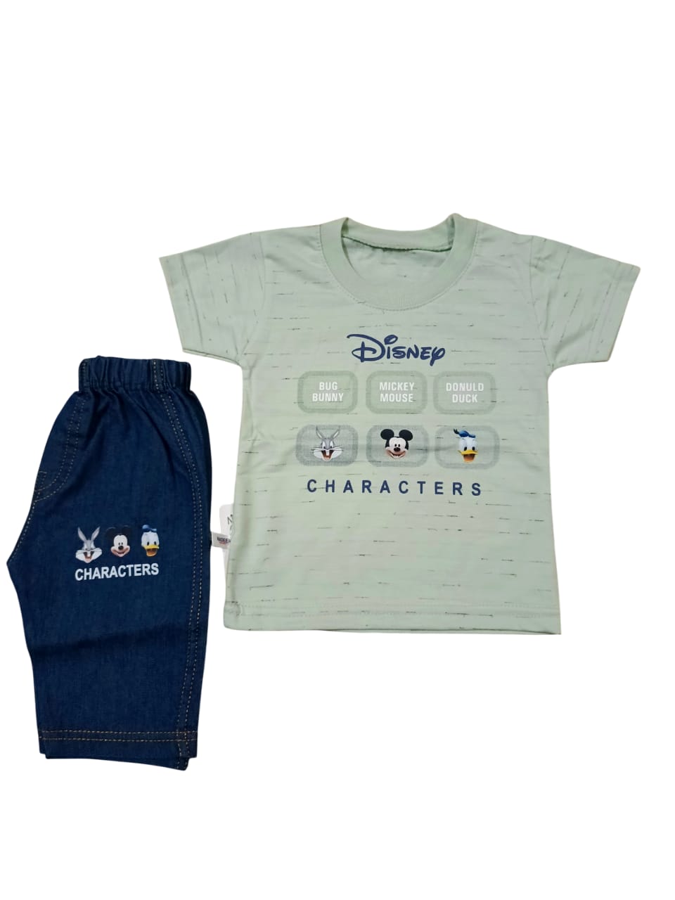Stylish light green T-Shirt and Shorts Set - Mini Charm